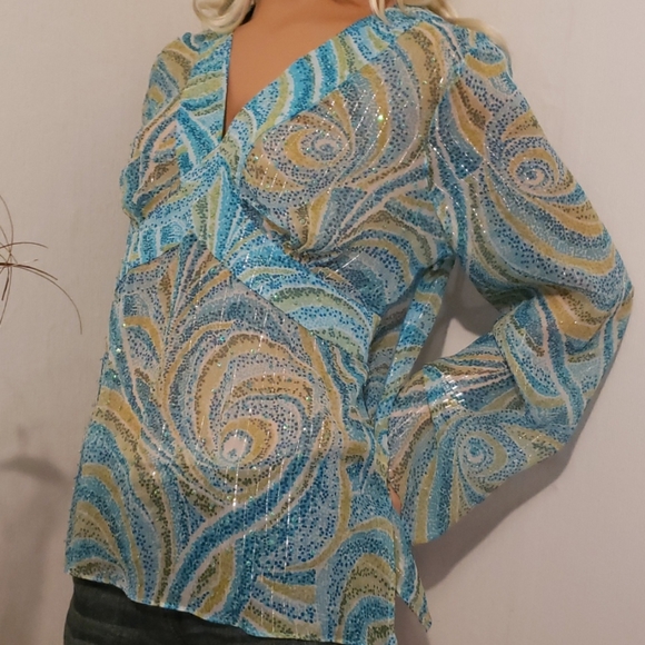 I.C.E Tops - I.C.E SHEER TOP SIZE LARGE